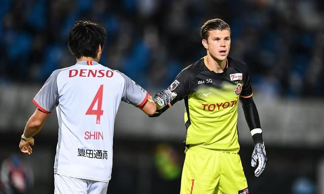 赛后巴塞罗那调整名单以备社区盾，回应争议环节打磨，悬念犹存，阵容厚度经受考验的简单介绍