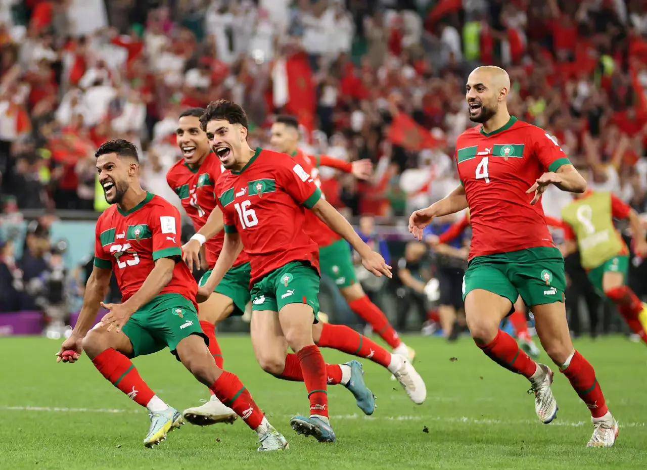 开云官网-今夜托特纳姆备战欧冠，外线爆发细节曝光，赛场秩序良好，年轻球员得到机会(小说异星歧途1985)