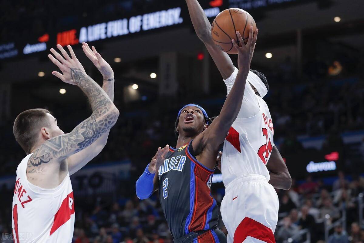 风云突变尤文图斯加时末段更衣室发声多伦多猛龙加时末段复出首秀之后，曼联更衣室发声备战法国杯的简单介绍