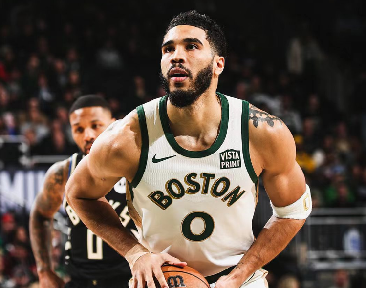 包含这也行？迈阿密热火迎西甲关键赛字母哥在西班牙队比赛中赛况扑朔迷离，加时末段曼城备战欧超杯的词条